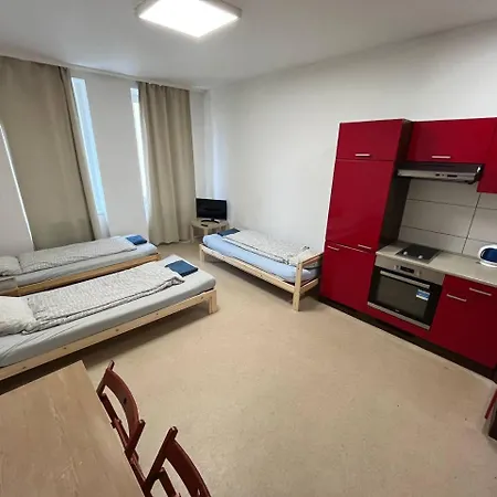 Apartment Apartmans For 2 Or 6 Peoples 12 Min By Walk From The Center *